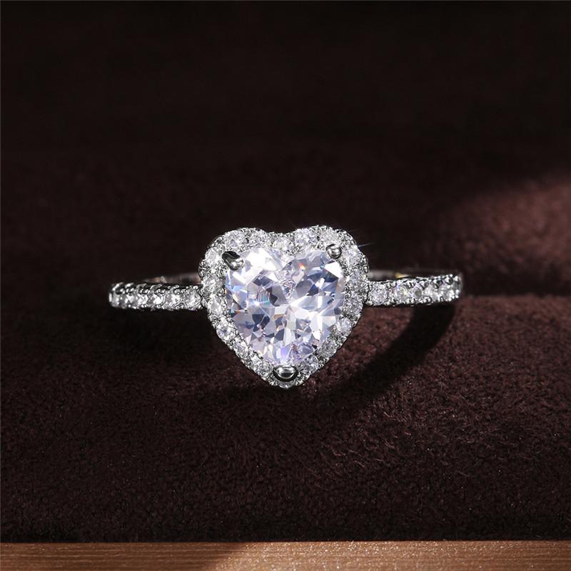CopperHeart Ring for Women Exquisite Fashion Inlaid White Zircon Stones Wedding Ring Engagement Jewelry