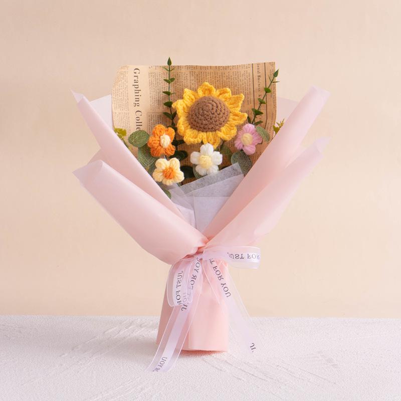 Hand-Knitted Rose Yarn Bouquet - Perfect Birthday or Festival Gift for Friends and Teachers