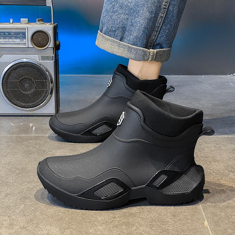 Men's outdoor fashion casual rain boots thick anti slip waterproof high top wear-resistant comfortable work velvet chef shoes