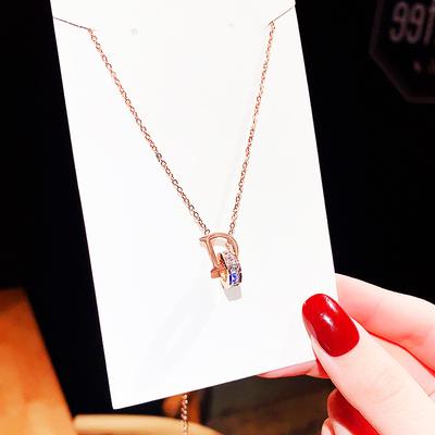 D-letter Necklace Female Niche Design Simple Online Celebrity Temperament Light Luxury Necklace Pendant Clavicle Chain Does Not Fade.