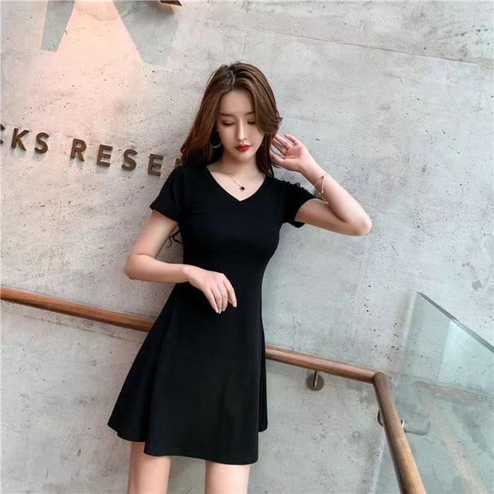 New Summer Women's Dress, Red V-neck Short-sleeved Waist and Thin Age-reducing Temperament A-word Skirt