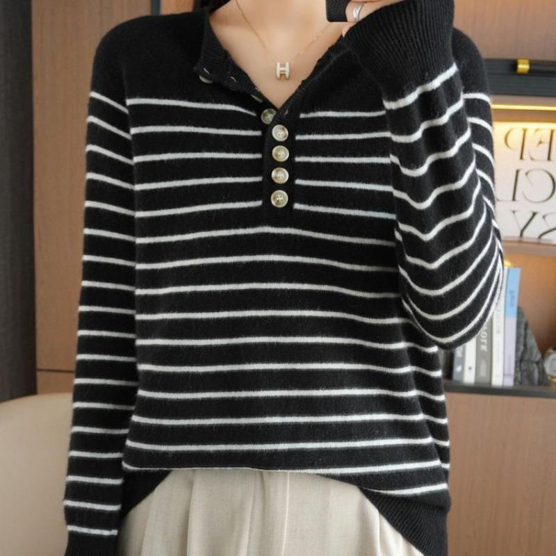 Autumn and Winter New Striped Crew Neck Buckle Women's Long-sleeved Knitted Sweater Top Contrasting Color Strip Pullover Bottoming Shirt