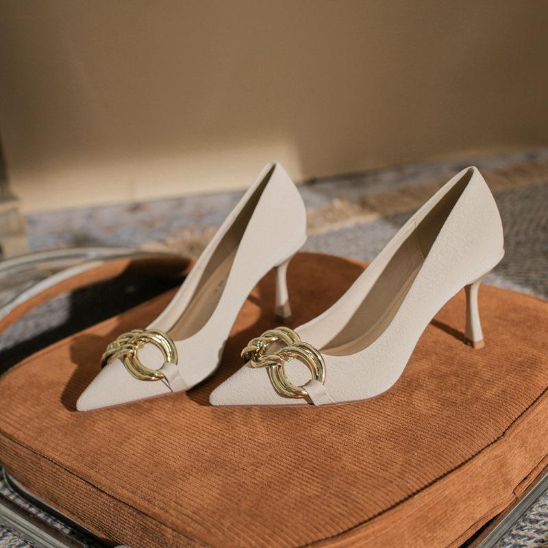 85506 high heels women's spring 2025 new European and American style metal chain pointed head shallow mouth stiletto shoes