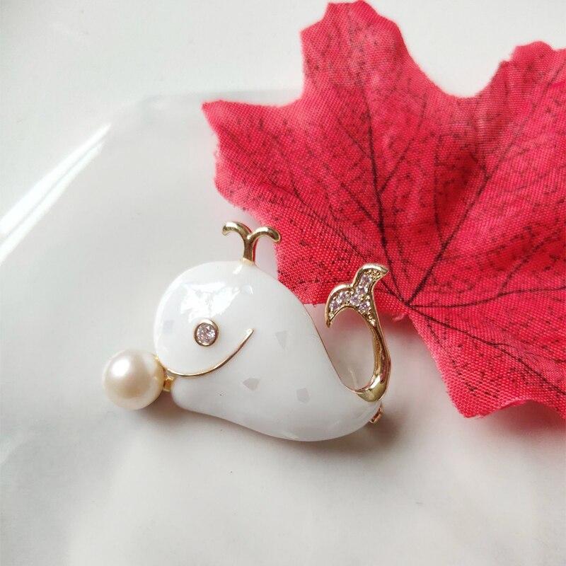 Blucome Quality Copper Cute Little Dolphin Sahpe Brooches for Women Girls Daily Suit Hijiab Pins