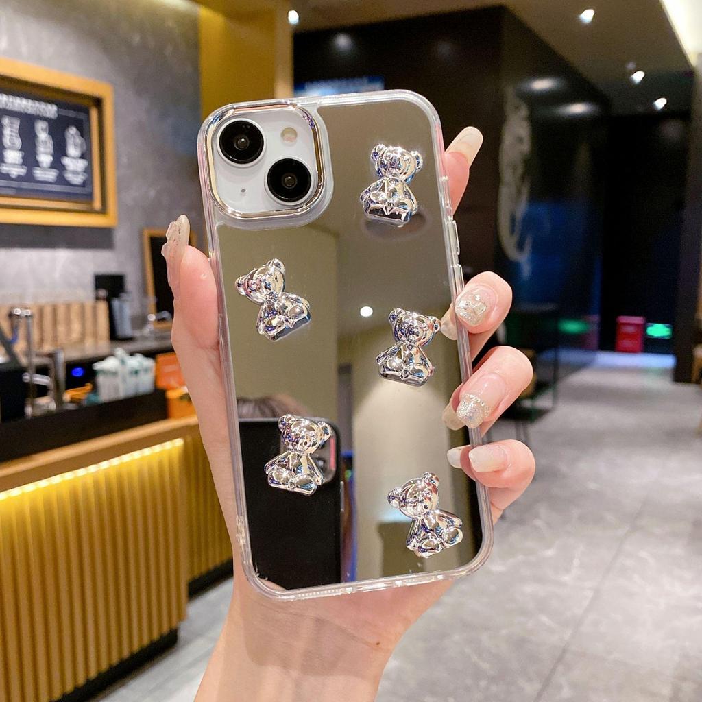 Silver Heart Bracelet Phone Case for iPhone 12/XR/13 Pro/15/16 with Mirror and Bear Design.