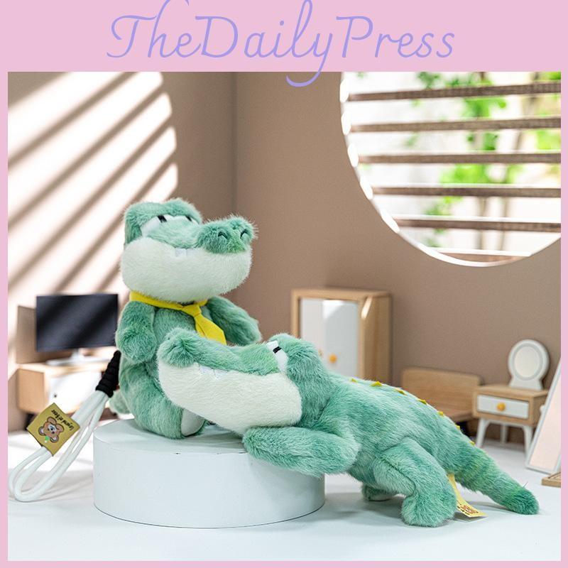 Cute Green Cartoon Sitting Crocodile Plush Toy Pendant For Decoration Bag