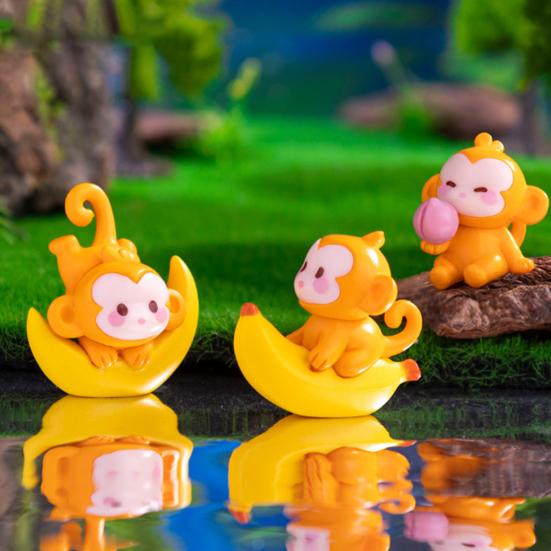 4 Pcs Monkey Miniatures Resin Mini Monkey Figurines Cartoon Miniature Monkey Statues for Desk DIY Micro Landscape