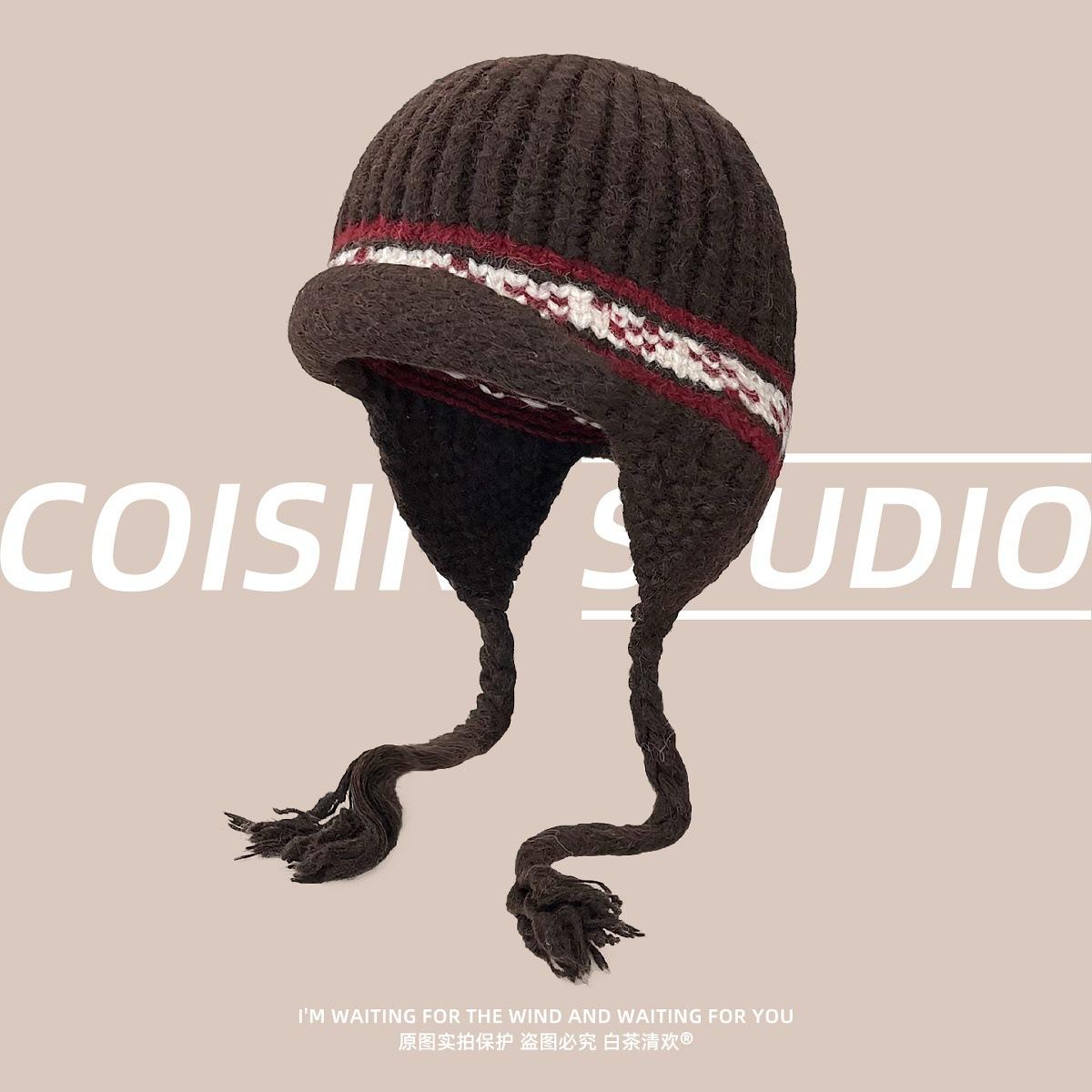 

Vintage Fair Island style knitted wool Lei Feng hat women s new warm ear protectors versatile braids pullover hat tide One size fits all коричневий