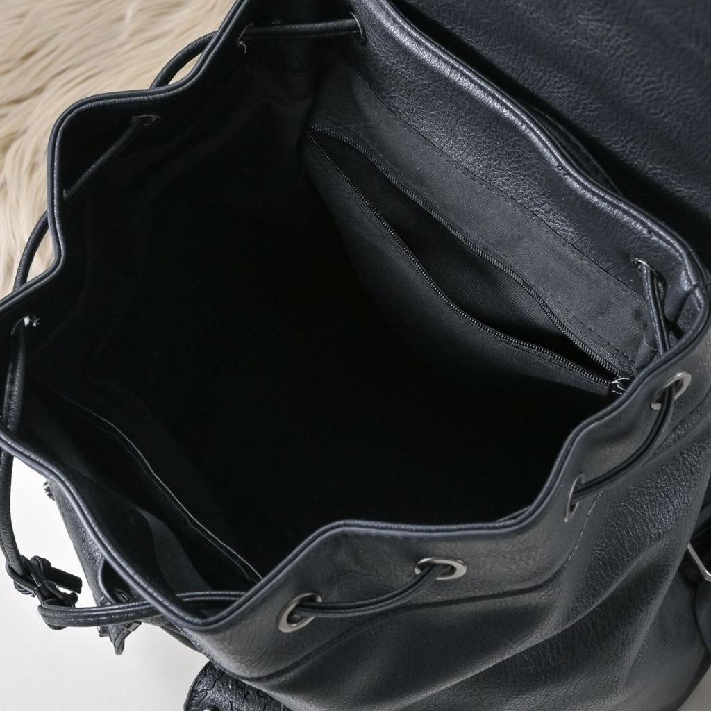 European and American Fashion Retro Women's Bag Street Trend Skull Heavy Metal Motorcycle Hand-held Backpack Women's Backpack