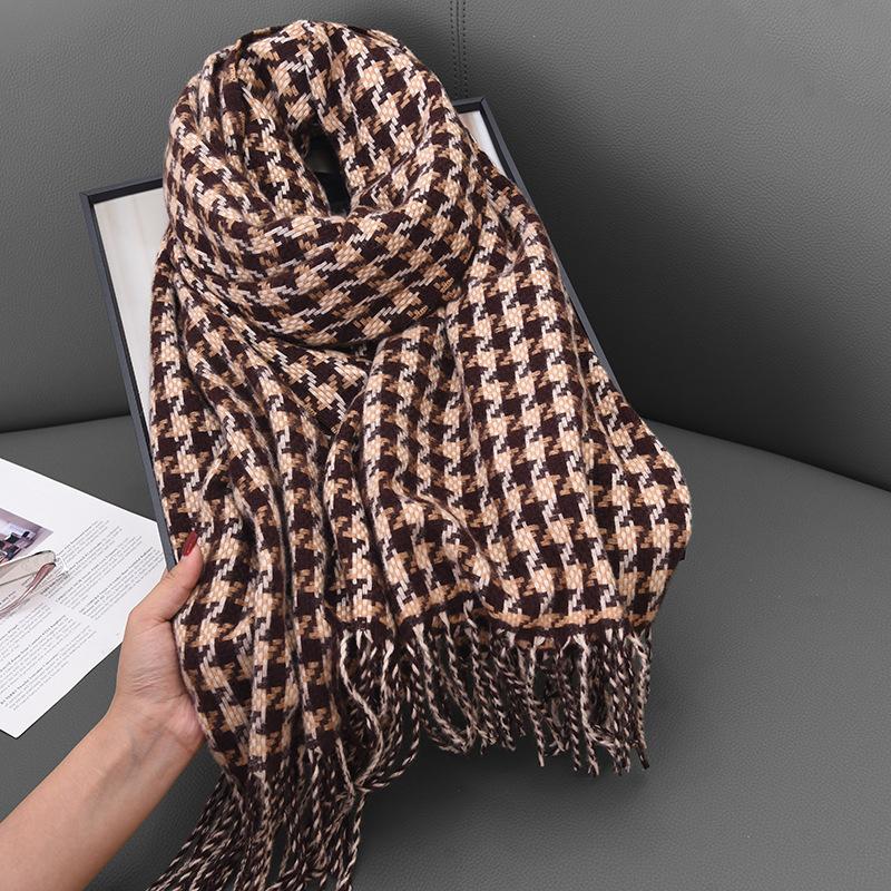 Winter warm plaid scarf women's new shawl couple versatile contrasting colors knitted student thousand bird plaid scarf