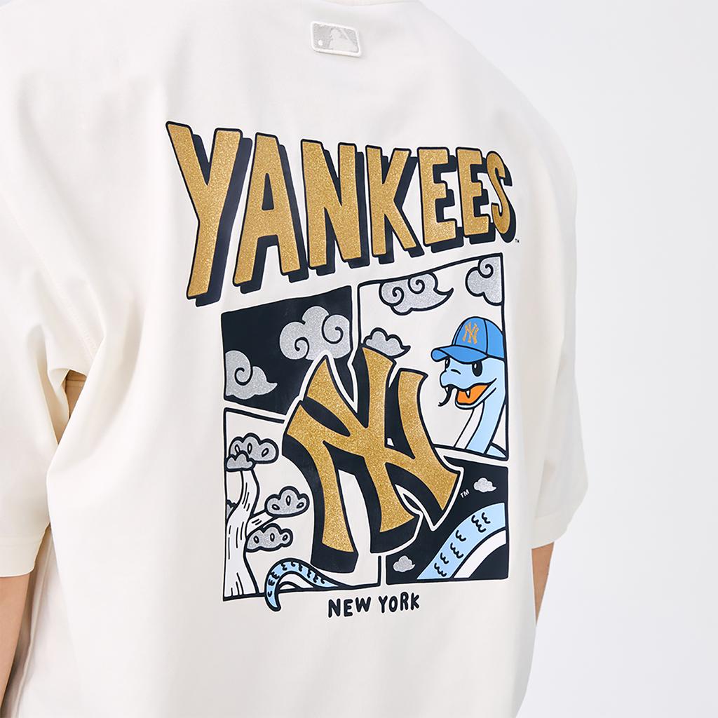 New MLB New York Yankees Snake Year CNY Collection SS25 T Shirt Unisex Standard Ivory 3ATSQ0251-50CRS