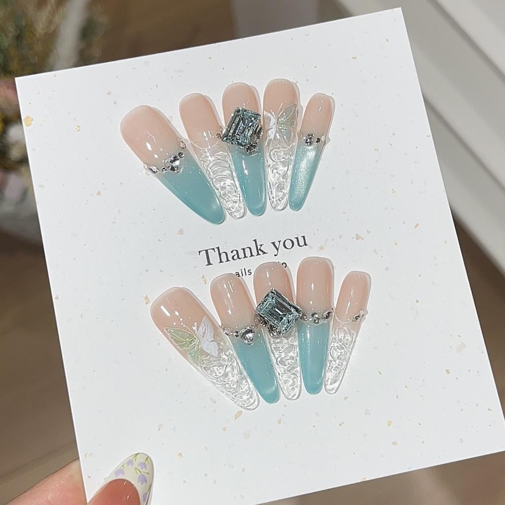 Summer Green and White In Summer Summer Ice-like Lake Water Blue Cat Eyes Piled with Diamond Fingertips Glazed Wear Armor