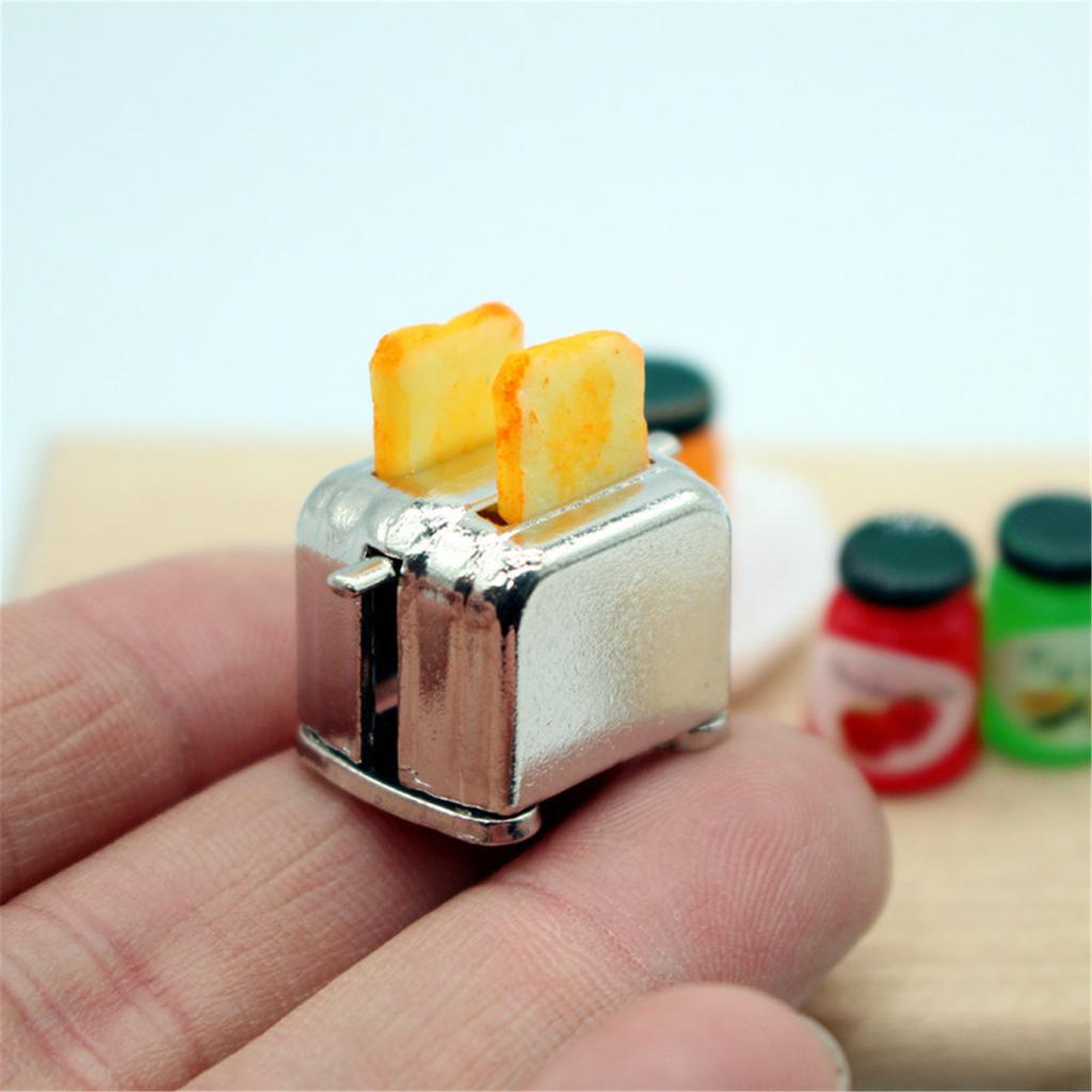 1/12 Realistic Miniature Toaster and Jam Set for Dollhouse Enthusiasts and Collector Kitchen Scene Displaying Accessory