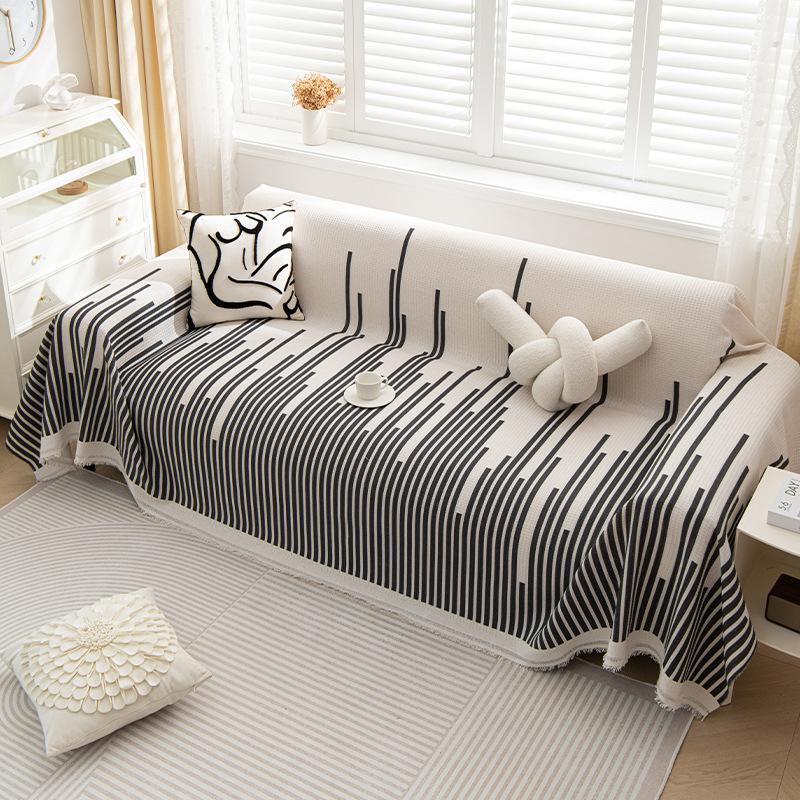 Полотенце для дивана с геометрическим узором — фото 7