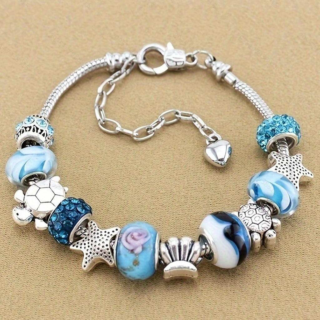 Women's Fashionable and Diverse Astronaut Star, Starfish Element Bracelet, Design Sense, Daily Wear Jewelry