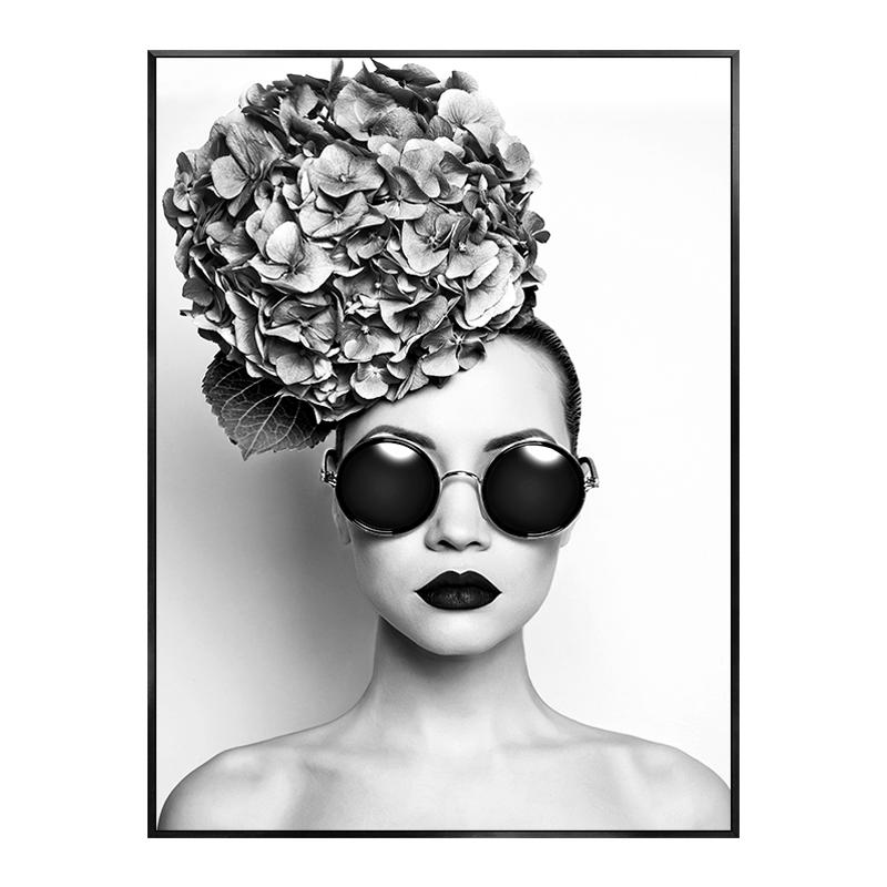 

Мода Жінки Сексуальні Губи Розкішний Автомобіль Чорно-біла Настінна Картина Декоративні Картини Друк на Полотні Сучасна Вітальня Домашній Декор 40x50cm No Framed