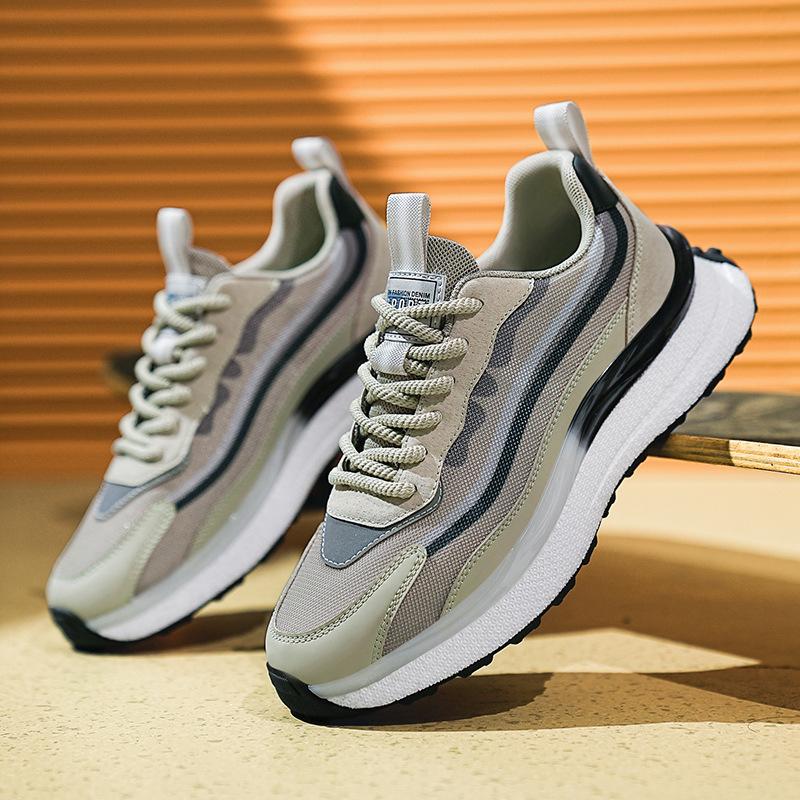 

Мужская обувь 2025 новая летняя дышащая трендовая универсальная увеличивающая рост мягкая подошва повседневная для бега спортивная папины кроссовки 44