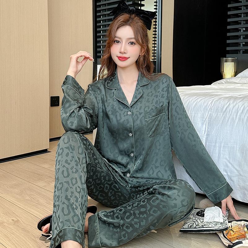 Pajamas women's spring and autumn ice silk long-sleeved lapel cardigan set Korean version solid color jacquard simple women's loungewear 1109