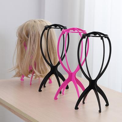 Accessori – Supporti per parrucche