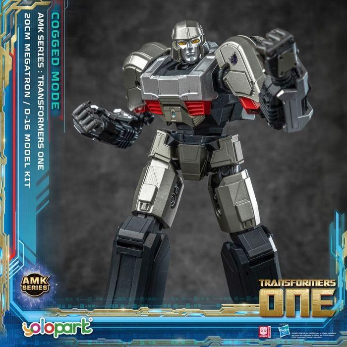 Yolopark - Transformers 8 - Figurine Plastic Model Kit AMK Series D-16 20 Cm