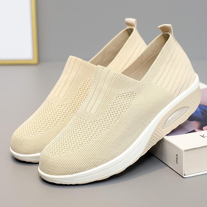 Damenschuhe Herbst neu fly-gewebtes Mesh Sockenmund dicksohlige Freizeitschuhe atmungsaktive und leichte Sportschuhe