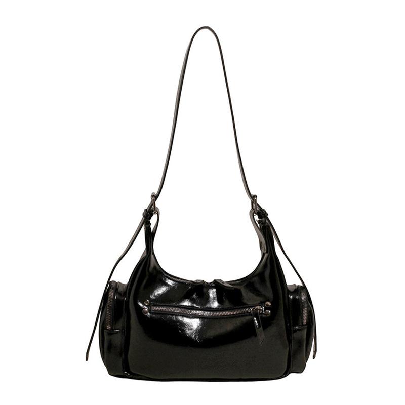 

Korean version of simple personality single shoulder underarm bag women s 2025 summer new temperament foreign leisure commuter messenger bag чёрный