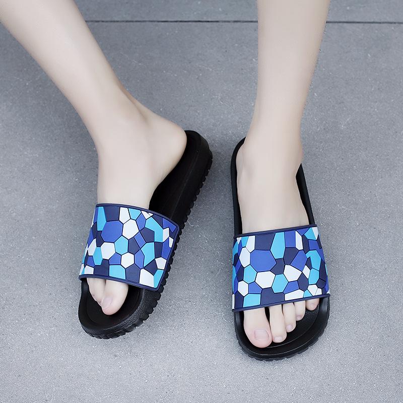 Men s Large Soft-Sole Wear-Resistant Flip-Flops - Summer Lightweight & Non-Slip Sandals. 47