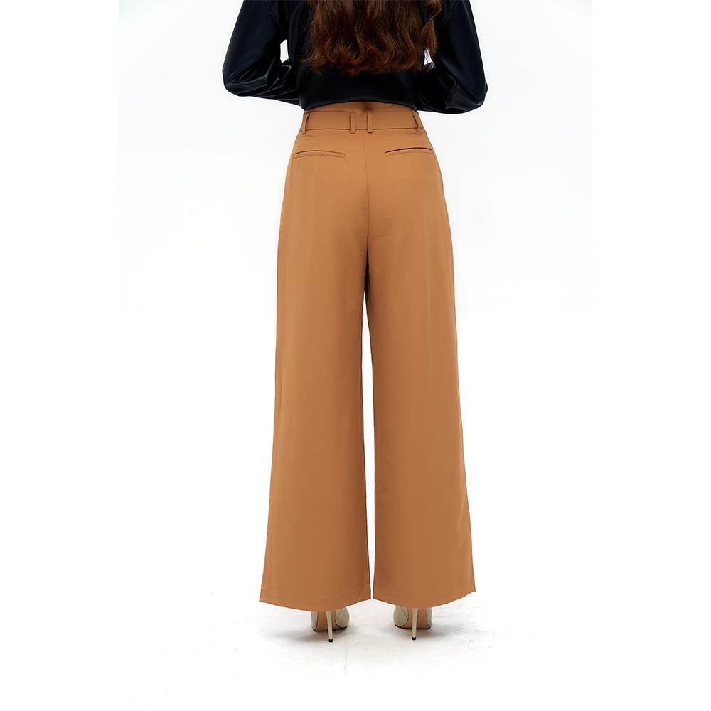 Hatu Wided Fit Trousers Beige
