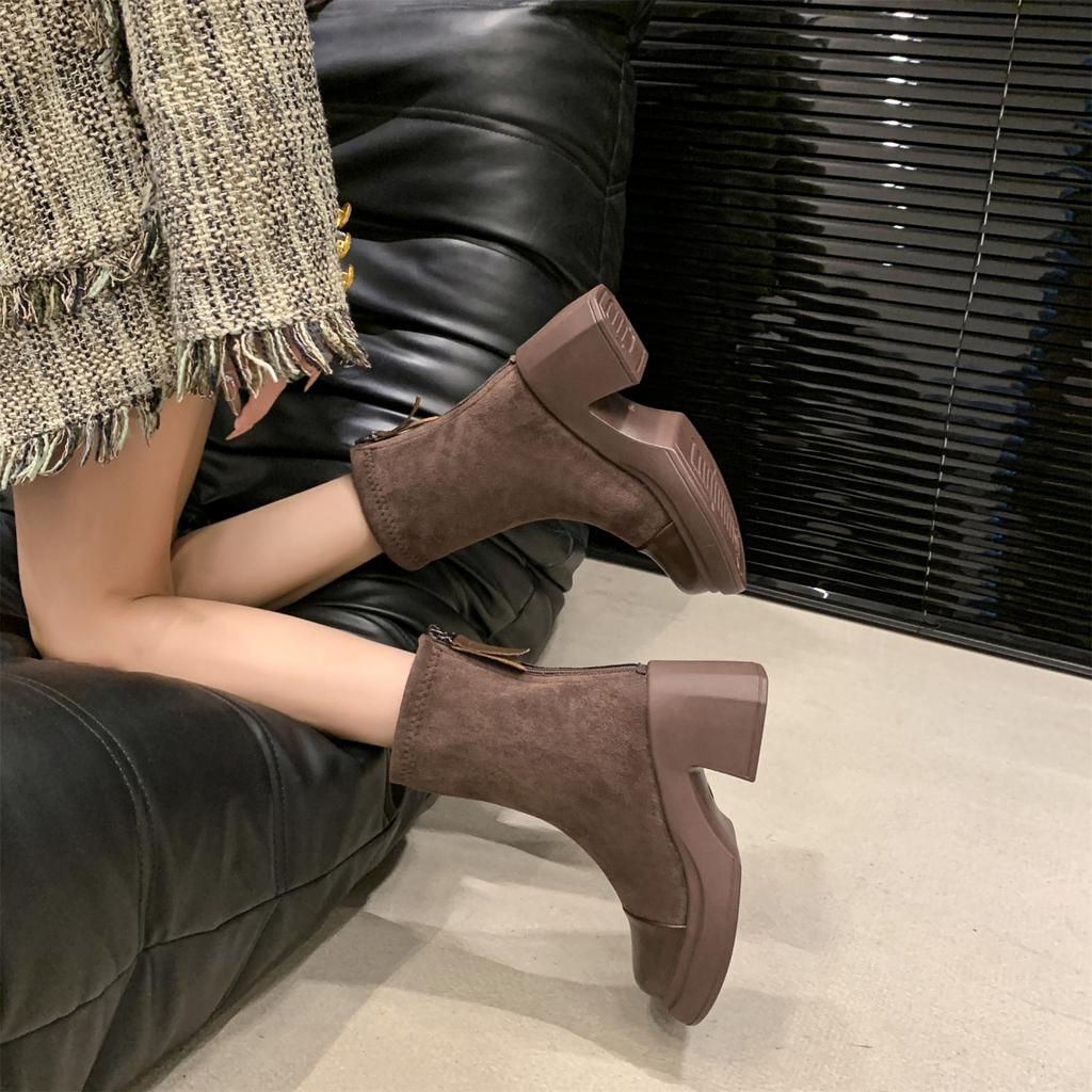 Support a 20252025 Autumn and Winter New Fashion Martin Boots Short Boots Heightening and Slimming Boots