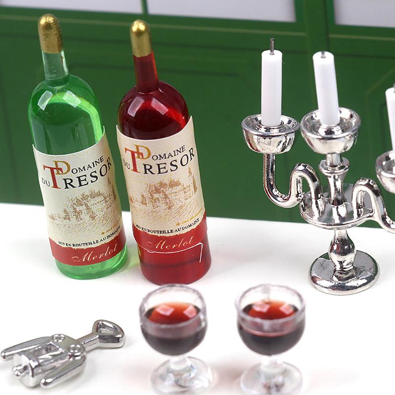6 Mini-Wein- & Whiskyflaschen Fürs Puppenhaus – 1:12 Maßstab, Detailreich, Perfekt Für Bar Oder Küche