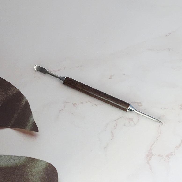 Pear Wood Coffee Latte Art Needle with Golden Hoop Handle