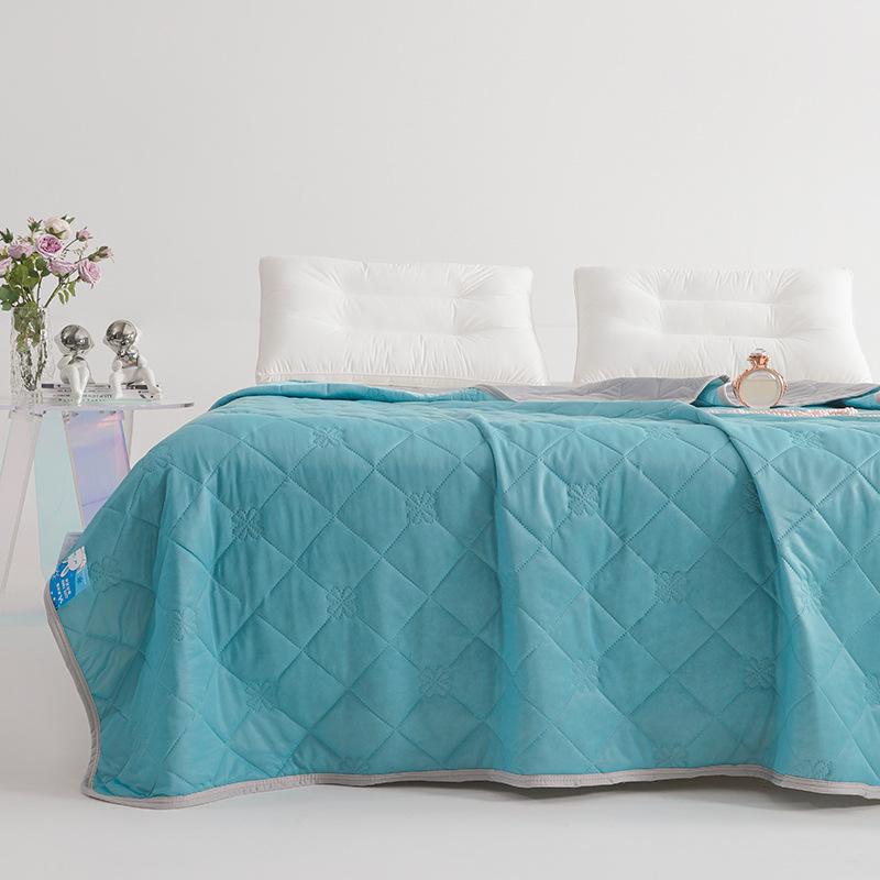 Ice Spring Cool Silk Summer Quilt 2025: Ultra-Soft, Air Conditioning Comfort, Hot Seller