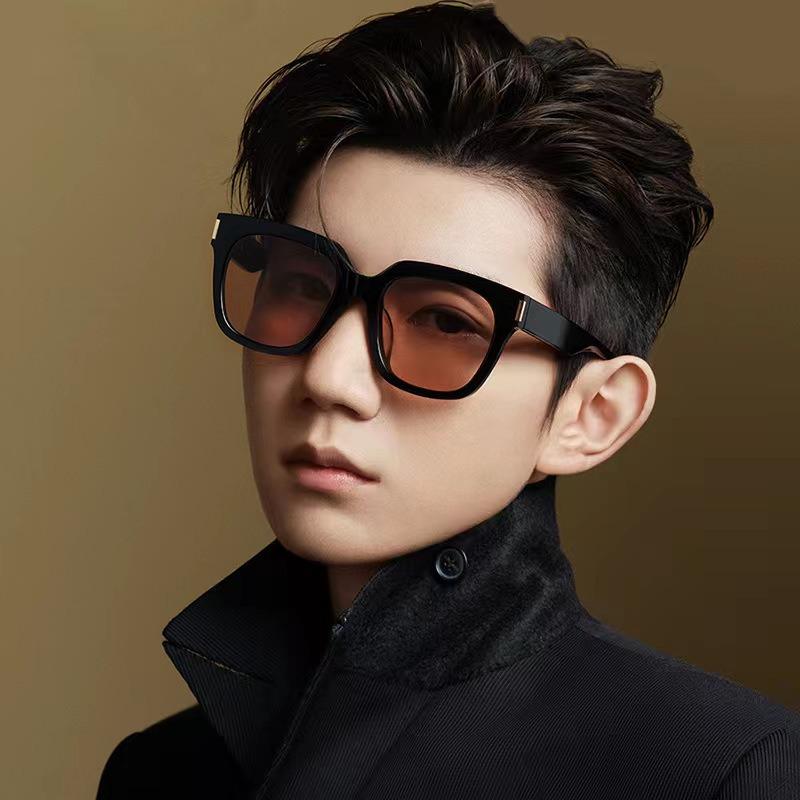 

Trendy Small Square Frame Sunglasses for Men & Women - Influencer Style
