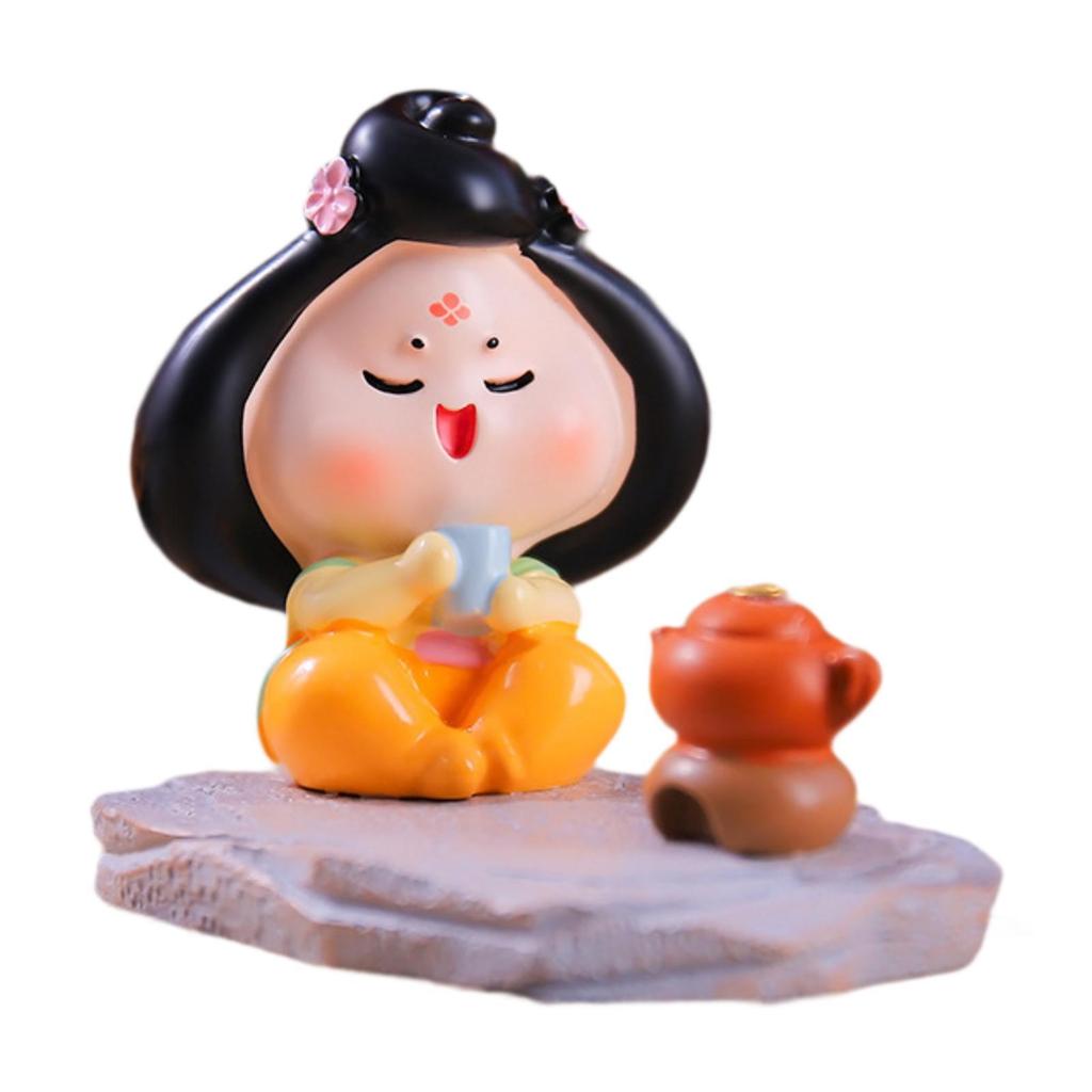 Cartoon Resin Figure, for Office Decor And Dashboard Display