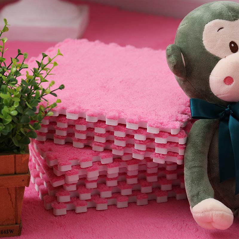 

Thick Patchwork Plush Rug for Bedroom & Living Room 30cm x 30cm x 0.7cm