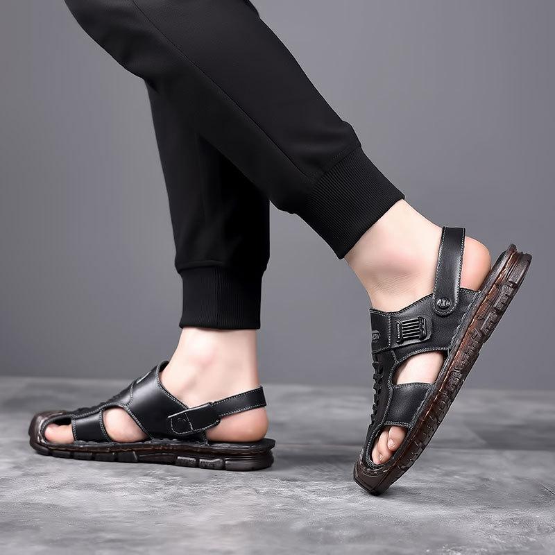Sandals men's summer first-layer cowhide beach shoes, genuine leather cowhide soft soles, driving outside, Baotou Dad cool slippers are popular