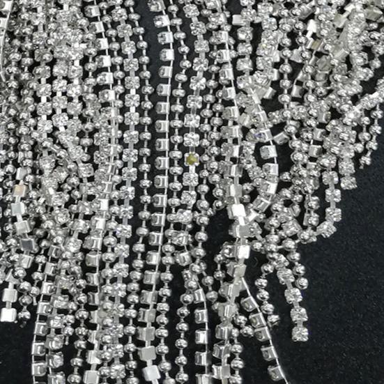 Broszka na ramię Frędzle Cyrkonie Biżuteria Handmade Błyszczący Epolet Odzież Decor