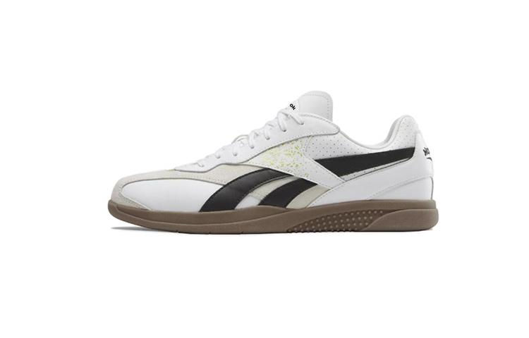 Hammer Street Reebok White Black Gum 100202329 40.5