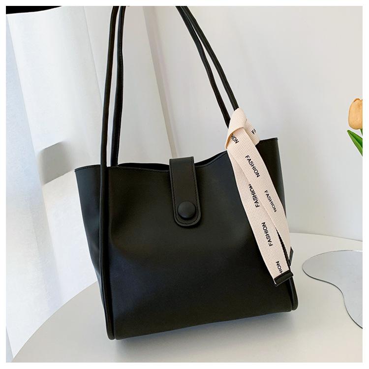 Autumn and Winter Large-capacity Bag Women's Bag 2025 New Trendy Fashion Shoulder Bag Casual Solid Color Retro Tote Bag
