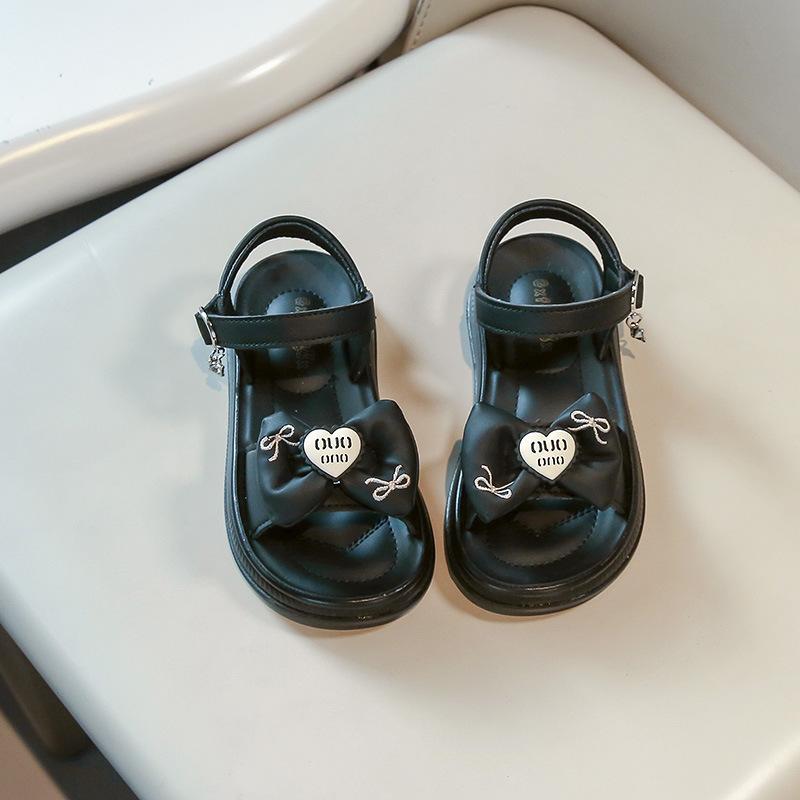 

Children s beach shoes2026Summer Cute Bowknot Heart-Shaped Solid Color Sandals for Girls, Small, Medium, and Large Children s Shoes 31-37Code one hand7Double чорний