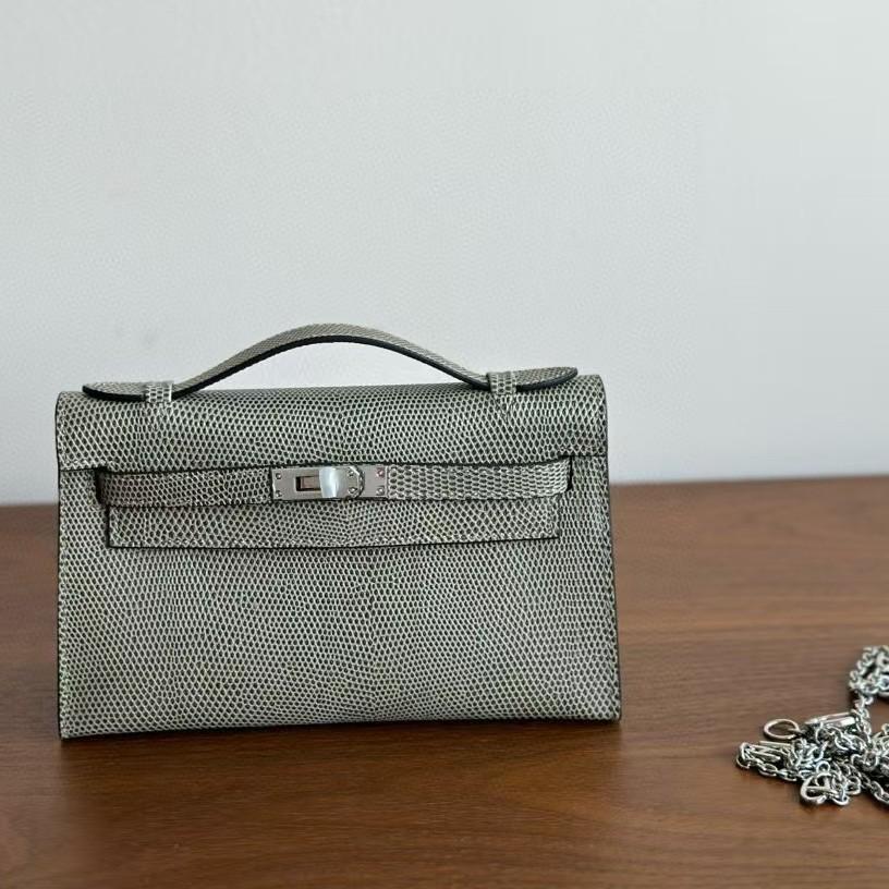 A Generation Of Cashmere Knit Collar Cowhide Leather Casual Car Key Five-Piece Handheld Hundred-Match Women's Bag With Wool Bag Decoration