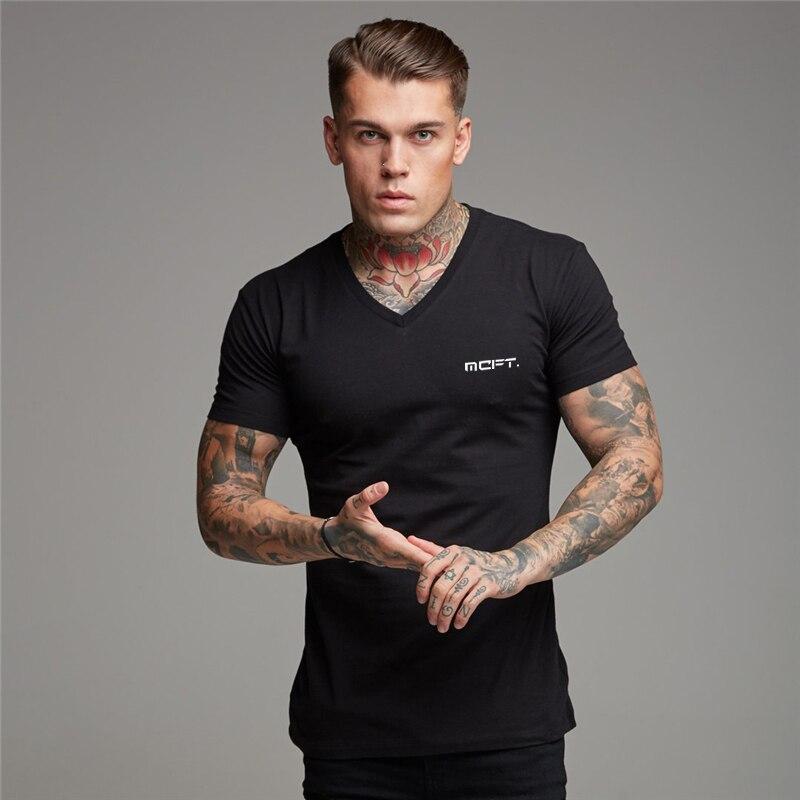 Muscleguys Summer Street Trend Men’s Fashion All-match T Shirts Comfortable Cotton V-neck Short-sleeve Bodybuilding Fitness Tops