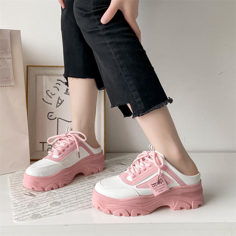 2024 Summer New Sneakers Women's Fashion Round Toe Thick Sole  Shoes Comfortable Beach Shoes Women Sandals Cross Straps Slippers