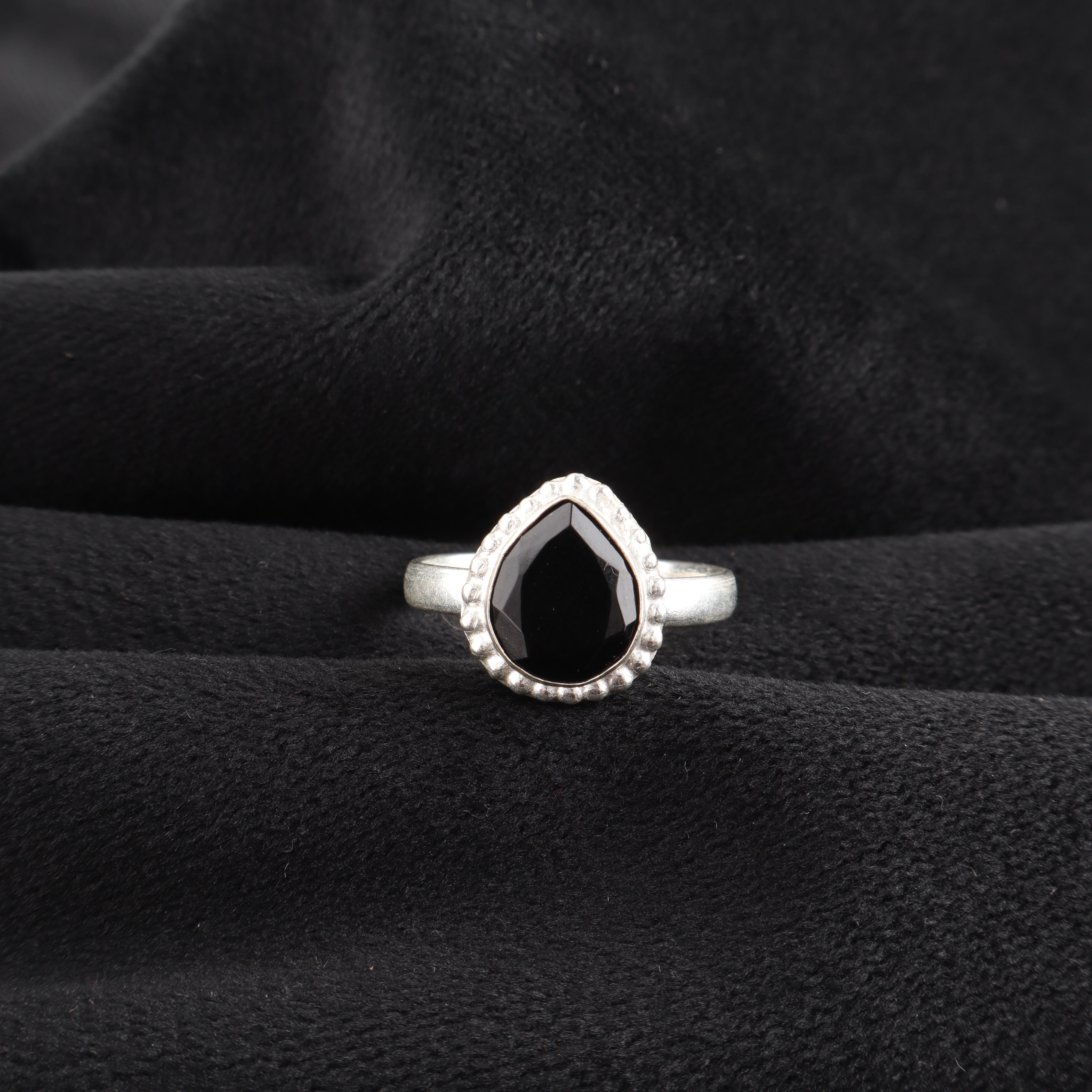 

Драгоценный камень Черный Оникс Ювелирные изделия из стерлингового серебра 925 ручной работы Дизайнерское кольцо для помолвки RR-77-18 13