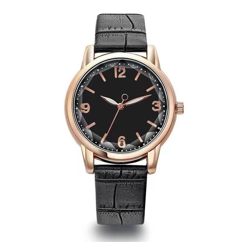 Quartz Women'S Watch Two-Color Dial Belt Women'S Watch Creative Watch