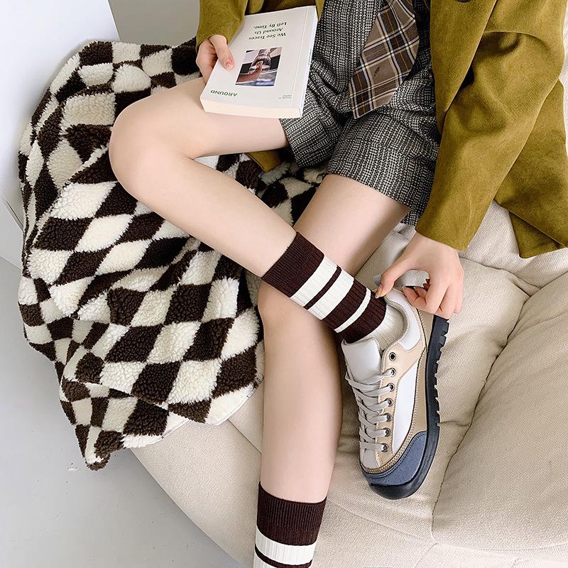 Women's Coffee Striped Bear Embroidery Mid-Calf Slouch Socks - Cute Cartoon Style