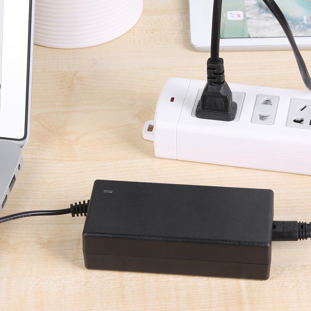 DC25.2V 1.5A 37.8W Lithium Battery Charger Power Supply Adapter Converter DC25.2V 1.5A 37.8W Lithium Battery Charger Power Supply Adapter Converter