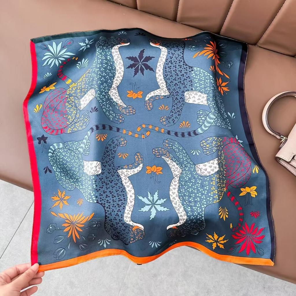 New Silk Silk Scarf Women's Spring Fashion Elegant Peony Plain Crepe Satin Silk Scarf 100% Mulberry Silk Square Scarf 53 Silk Scarf