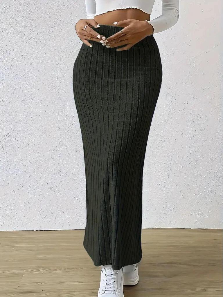 2025 High-Waisted Knit Skirt with Side Slit - Autumn/Winter European & American Style for Women