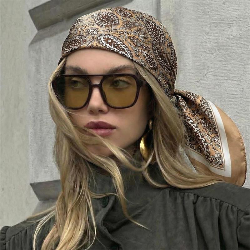 New Luxury Printing Silk Square Scarf Women Neck Hair Tie Band Beach Hijab Kerchief Head Headbands Bandana Female Foulard 70cm